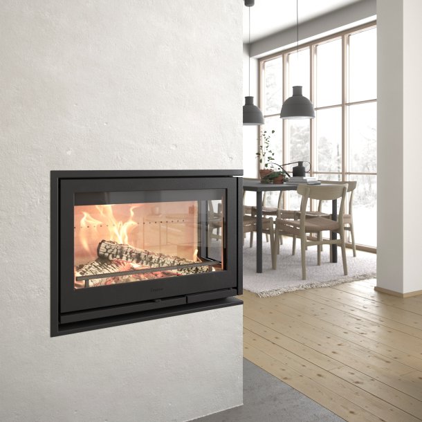 Contura i8 med et sideglas